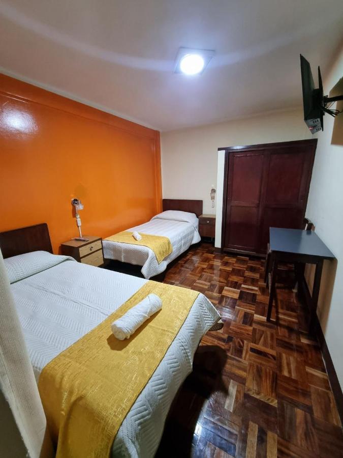 Hotel Express La Paz Exterior photo